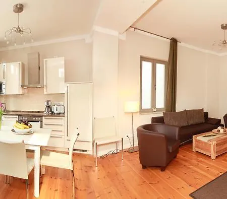Ferienwohnung Warnemuende In Der Stadtvilla L Rostock Exterior photo