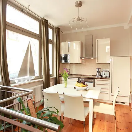 Ferienwohnung Warnemuende In Der Stadtvilla L Rostock Exterior photo