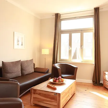 Ferienwohnung Warnemuende In Der Stadtvilla L Rostock Room photo