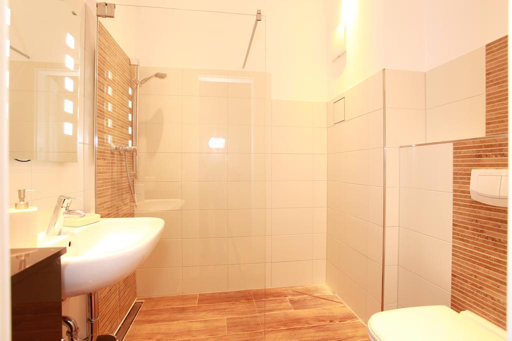 Apartment Warnemuende In Der Stadtvilla L *