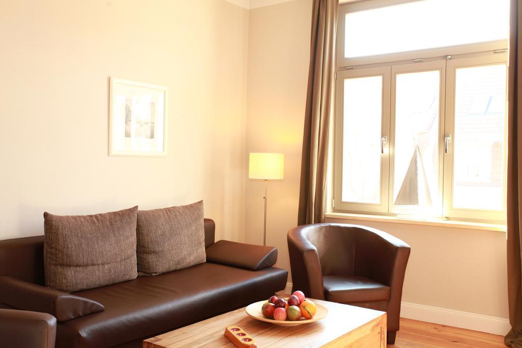 Warnemuende In Der Stadtvilla L Apartment Rostock