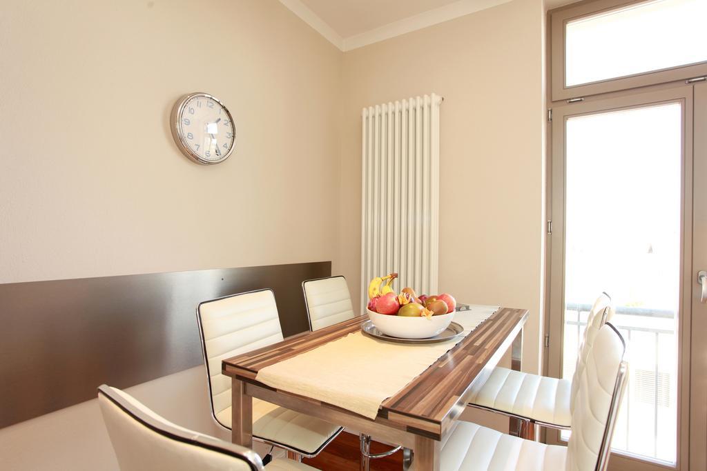 Warnemuende In Der Stadtvilla L Apartment